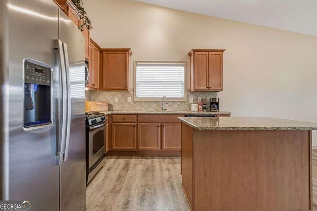 5570 Glenn Ivey Drive, Cumming, GA 30028