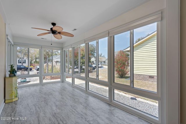 208 NE 52nd Street, Oak Island, NC 28465