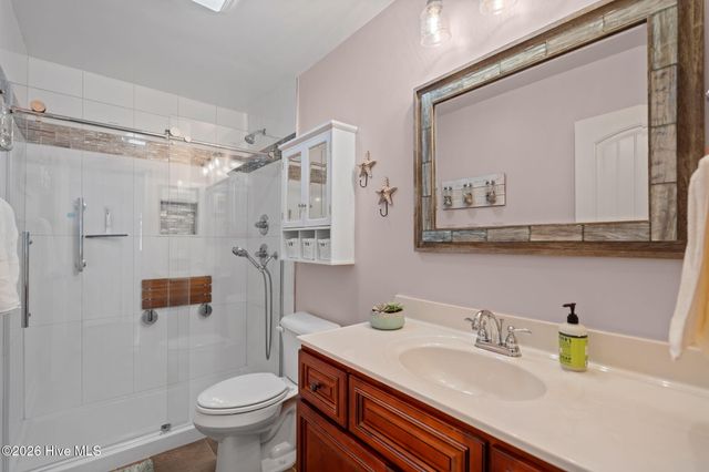 208 NE 52nd Street, Oak Island, NC 28465