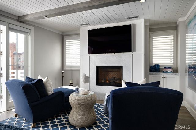 121 41st Street, Newport Beach, CA 92663