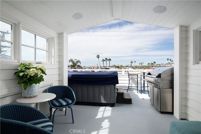 121 41st Street, Newport Beach, CA 92663
