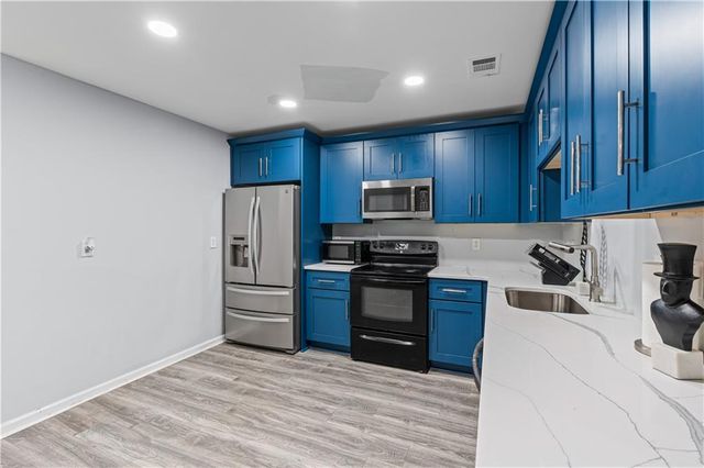 7200 Ravenwood Lane, Lithonia, GA 30038