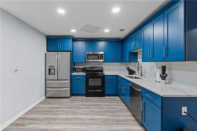 7200 Ravenwood Lane, Lithonia, GA 30038