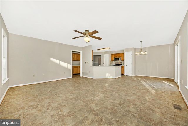 2012 CHAPEL CT, Frederick, MD 21702