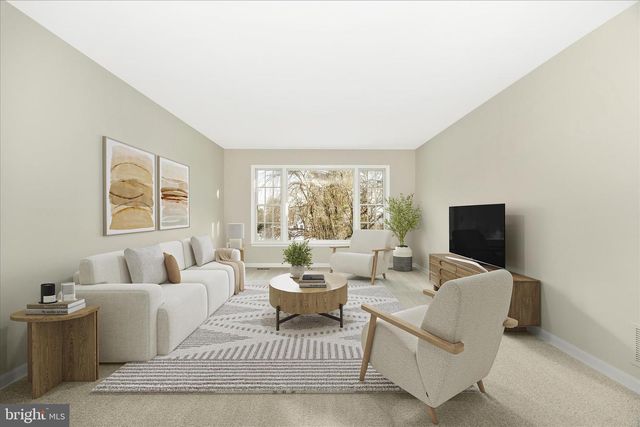 2012 CHAPEL CT, Frederick, MD 21702