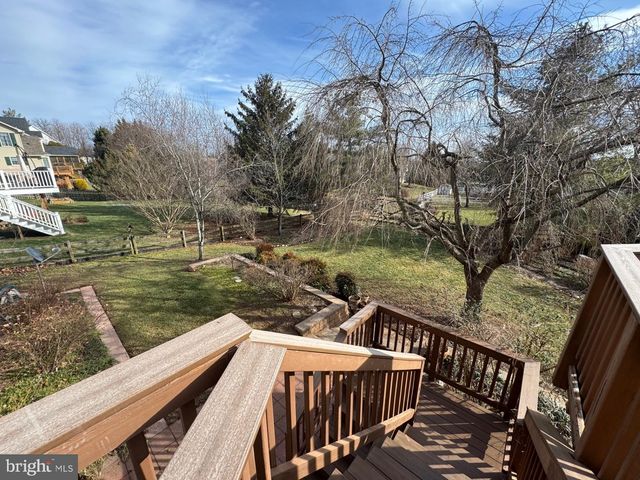 2012 CHAPEL CT, Frederick, MD 21702