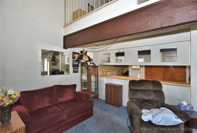 7042 E 33rd Street 5, Tulsa, OK 74145