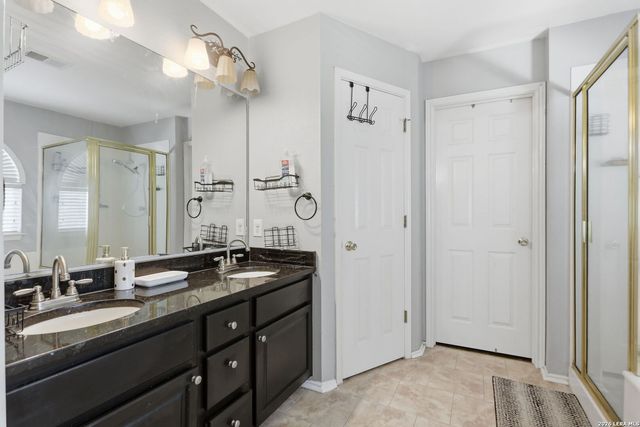 1332 Leopard Hunt, San Antonio, TX 78251