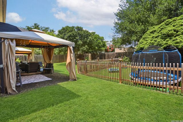 1332 Leopard Hunt, San Antonio, TX 78251