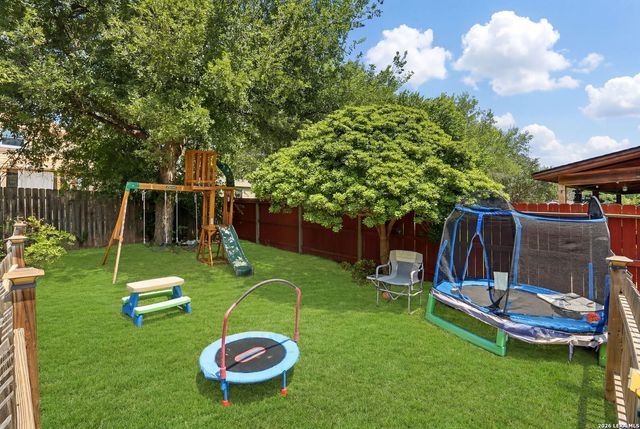 1332 Leopard Hunt, San Antonio, TX 78251