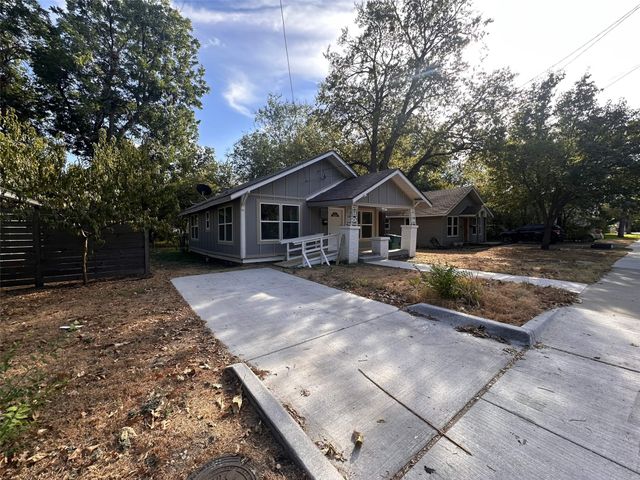 327 Egan Street, Denton, TX 76201