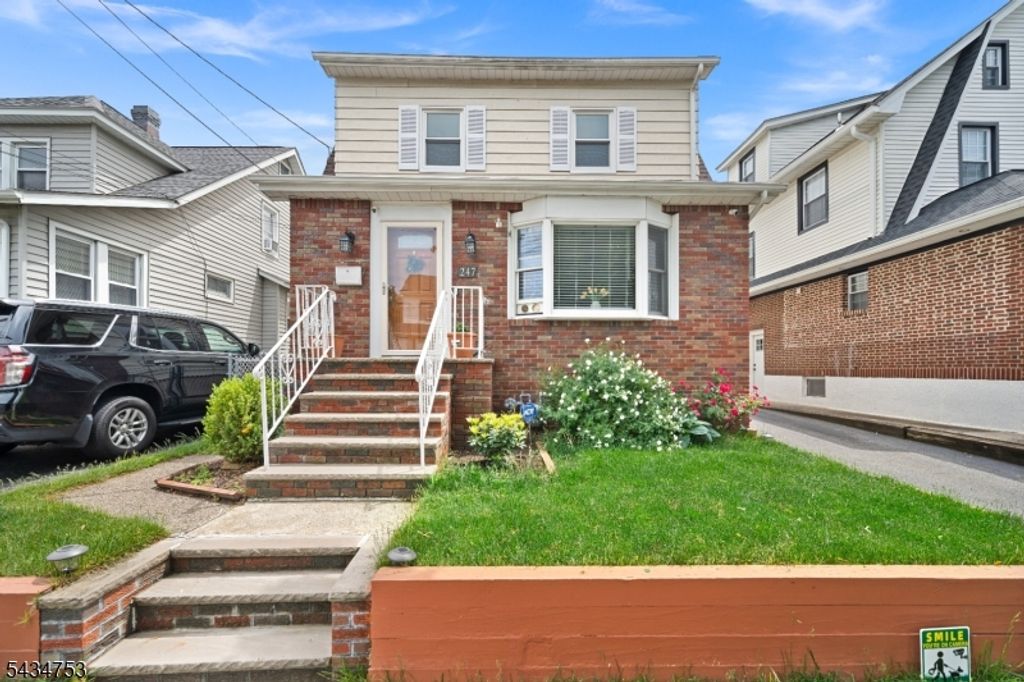 247 E 6Th St, Clifton City, NJ 07011 — exterior