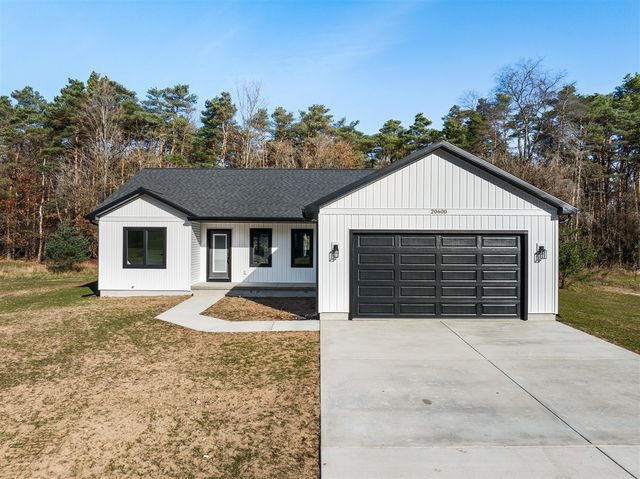 20600 Rolling Hills Lane, Big Rapids, MI 49307