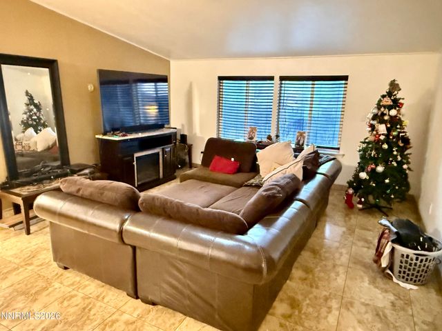 16380 Enargite Circle, Reno, NV 89521