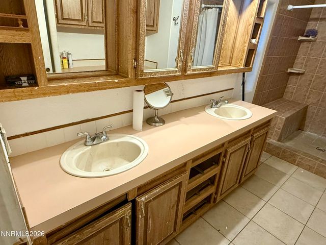 16380 Enargite Circle, Reno, NV 89521