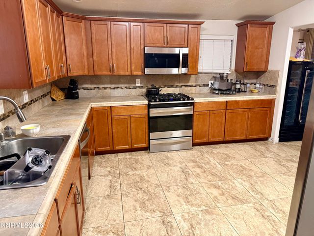 16380 Enargite Circle, Reno, NV 89521