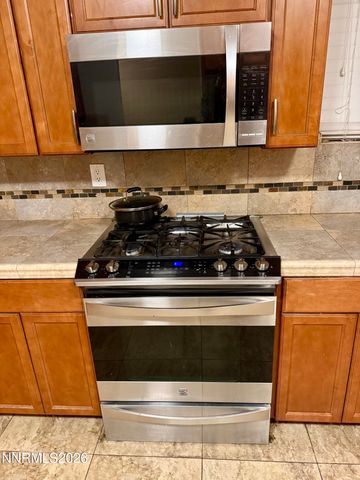 16380 Enargite Circle, Reno, NV 89521