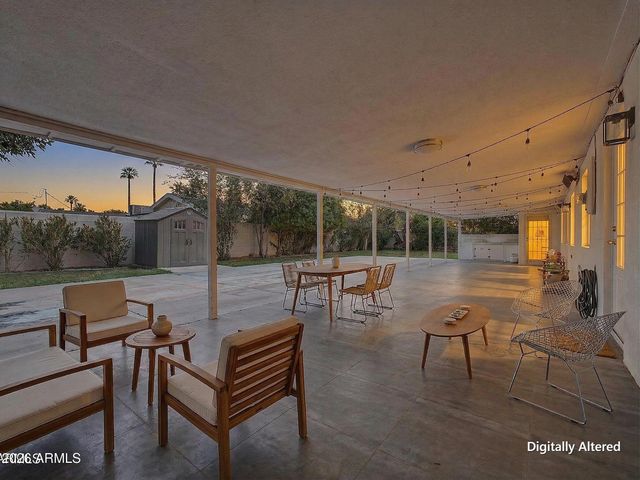 702 W ROSE Lane, Phoenix, AZ 85013