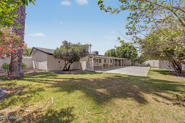 702 W ROSE Lane, Phoenix, AZ 85013