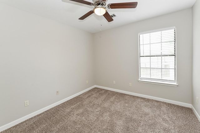 11943 Kleinfields Drive, Houston, TX 77066