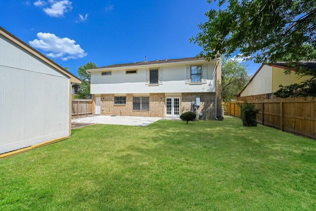 11943 Kleinfields Drive, Houston, TX 77066