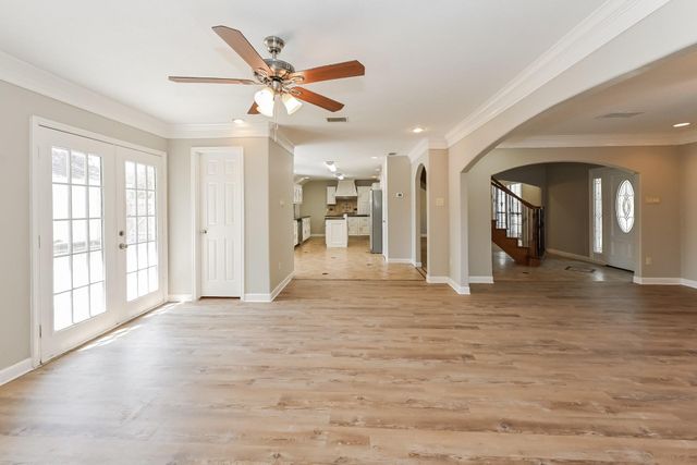 11943 Kleinfields Drive, Houston, TX 77066