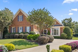 302 Willow Glen Road, Chattanooga, TN 37421