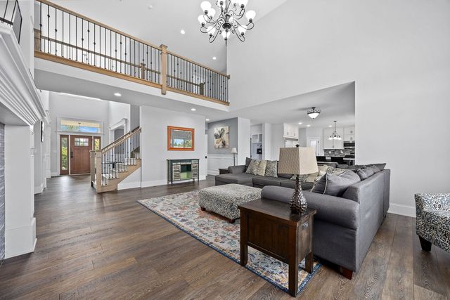 22384 Mallow Drive, Frankfort, IL 60423