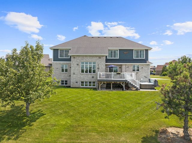 22384 Mallow Drive, Frankfort, IL 60423
