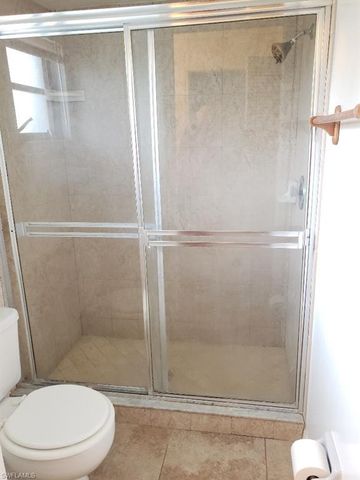 1024 SE 25th TER, Cape Coral, FL 33904