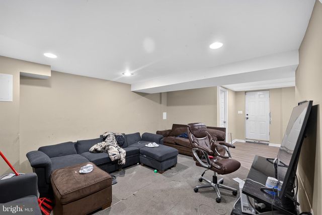4583 DERBY MANOR DR, Baltimore, MD 21215