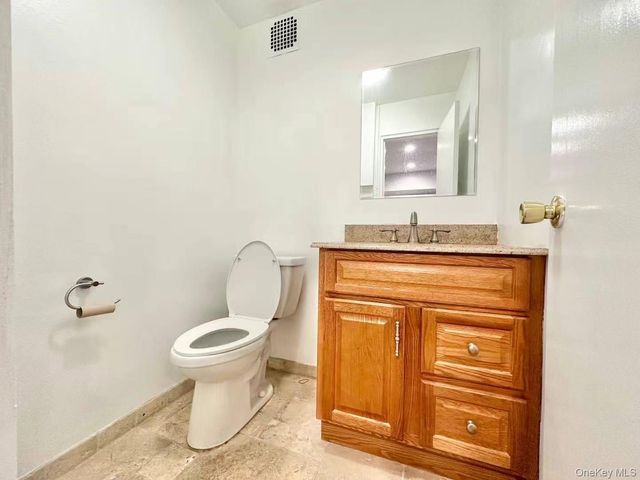 10 Old Mamaroneck Road 1A, White Plains, NY 10605