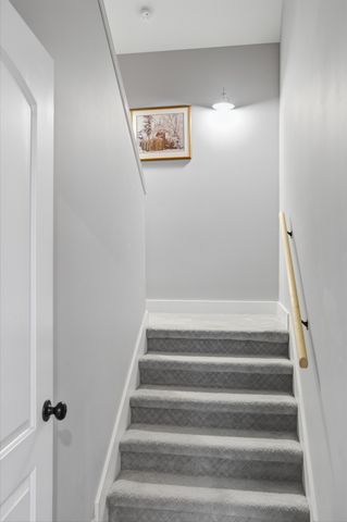 460 Cross Creek Dr, South Pittsburg, TN 37380