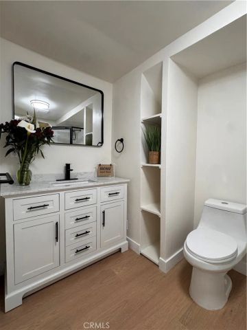 1734 Prospect Ave B, Hermosa Beach, CA 90254