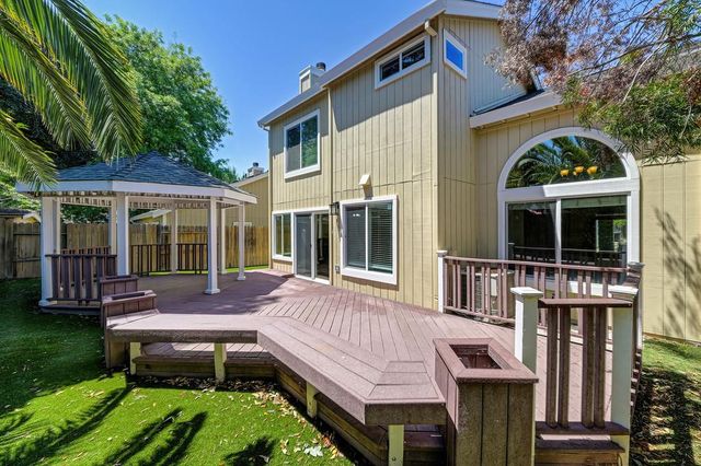 3732 Deer Walk Way, Antelope, CA 95843
