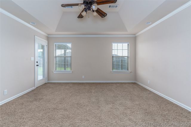 6088 E 145th Place, Bixby, OK 74008