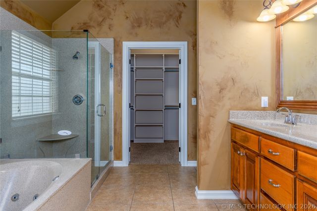 6088 E 145th Place, Bixby, OK 74008