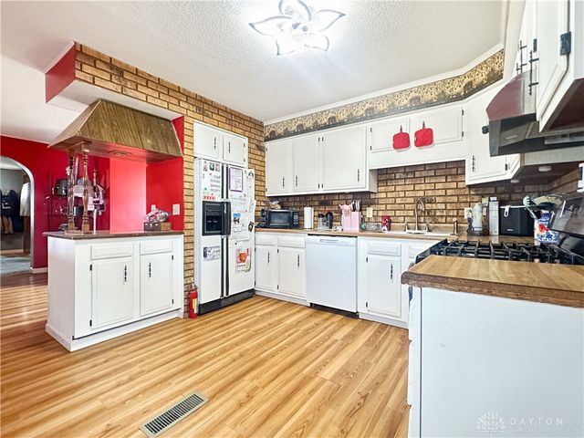 911 Miami Street, Urbana, OH 43078