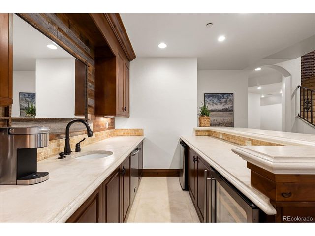 1043 Meteor Pl, Castle Rock, CO 80108