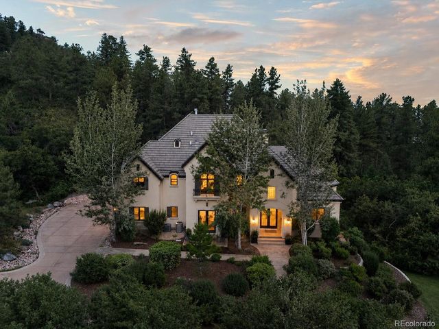 1043 Meteor Pl, Castle Rock, CO 80108
