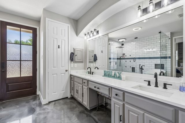 2803 Deerhurst Drive, Highland Village, TX 75077