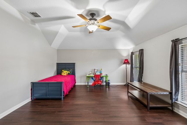 2803 Deerhurst Drive, Highland Village, TX 75077