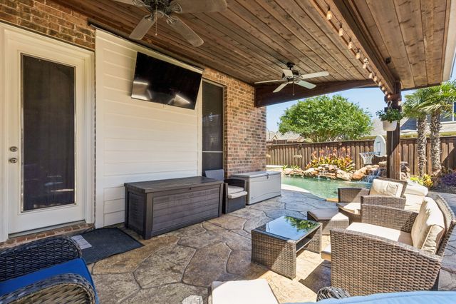 2803 Deerhurst Drive, Highland Village, TX 75077