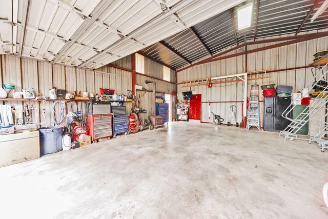 251 Alicia Street, Bowie, TX 76230