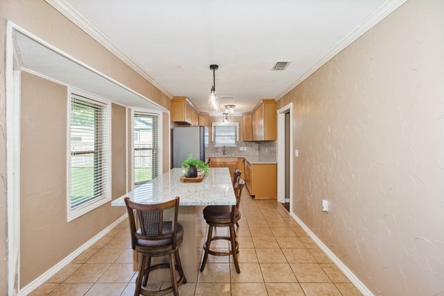 251 Alicia Street, Bowie, TX 76230