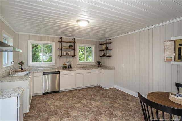 116 BROOKWOOD Avenue, Fayetteville, NC 28301