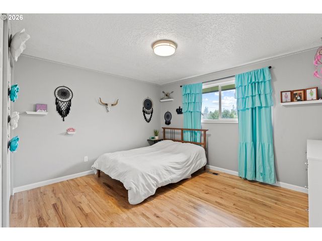 13399 NOBEL Rd, Oregon City, OR 97045