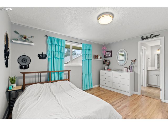 13399 NOBEL Rd, Oregon City, OR 97045