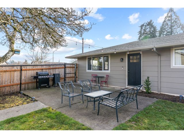 13399 NOBEL Rd, Oregon City, OR 97045