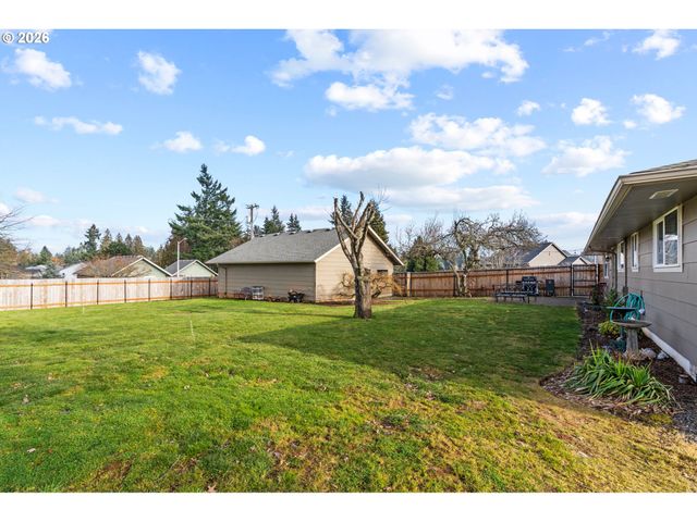 13399 NOBEL Rd, Oregon City, OR 97045